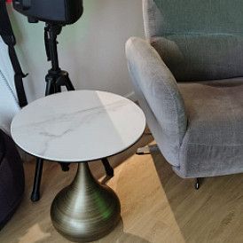 Стол журнальный Reggio (50), камень мокко/бронза