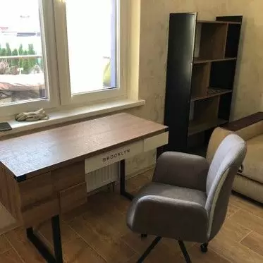 Стол письменный Brooklyn, орех/черный