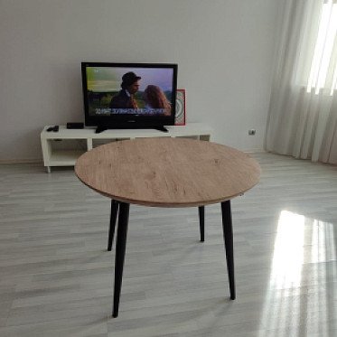 Стол Leticia IMG-20251004-WA0005