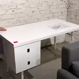 Стол письменный Academia, белый