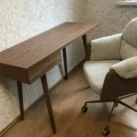 Стол письменный Lyric, орех