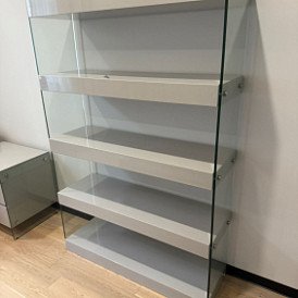 Столик с зеркалом Orion, американский орех