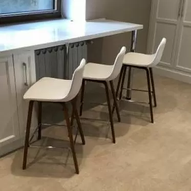 Стул полубарный Janis (61), белый Janis IMG-20191017-WA0032.jpg