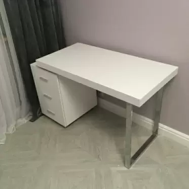 Стол письменный Ashby, белый IMG-20191118-WA0026