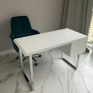 Стол письменный Poesy, белый 1631174404621.jpg