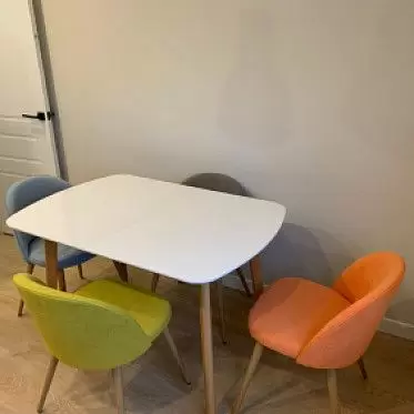 Стол Ellis, стулья Shelly IMG-20211213-WA0009