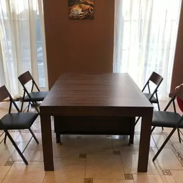 Стол Lincoln, стул Party IMG-20211104-WA0017