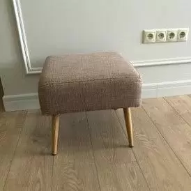 Пуф квадратный Hedwig, коралловый