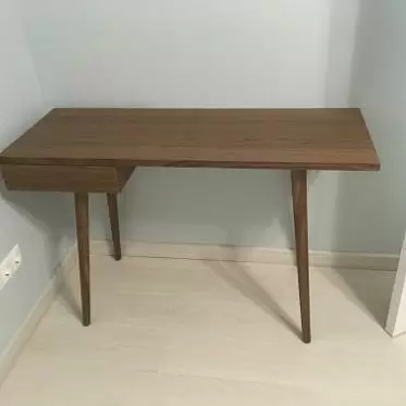 Стол письменный Lyric, орех IMG-20210106-WA0018.jpg