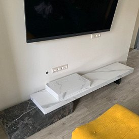 ТВ Тумба Gabrielle (Композиция №3), белый камень/черный камень