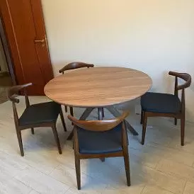 Стол Clark + 4 стула Emma