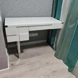 Стол письменный Brooklyn, орех/черный