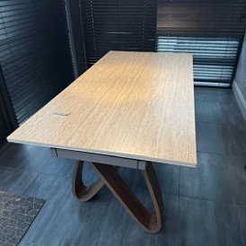 Стол раскладной Lido 200-300, белая керамика/орех