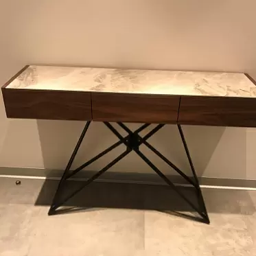 Консоль Cross, орех/светлая керамика IMG-20191212-WA0032