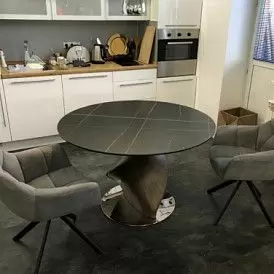 Стол Niagara + 4 бежевых стула Emma