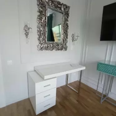 Стол письменный Ashby, белый IMG-20210816-WA0033.jpg