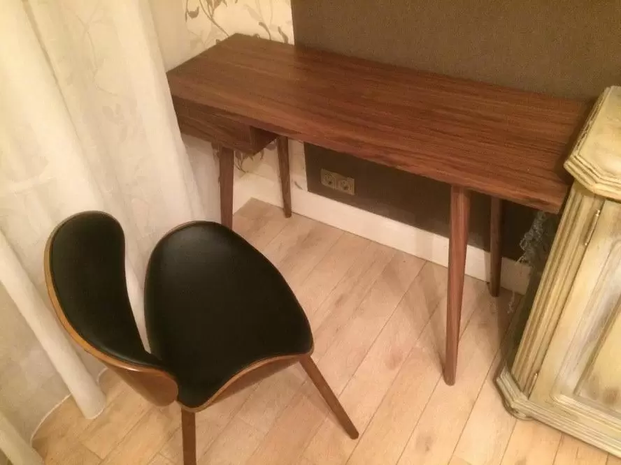 Стол письменный Lyric, орех - фото 14