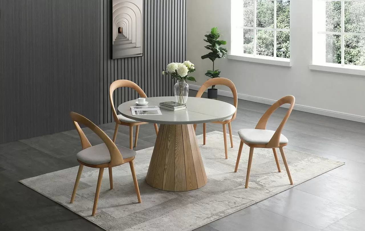 Новая коллекция обеденных столов в шпоне ясеня