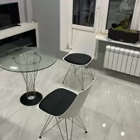 Стол Cyclone (80) + 2 стула Edward