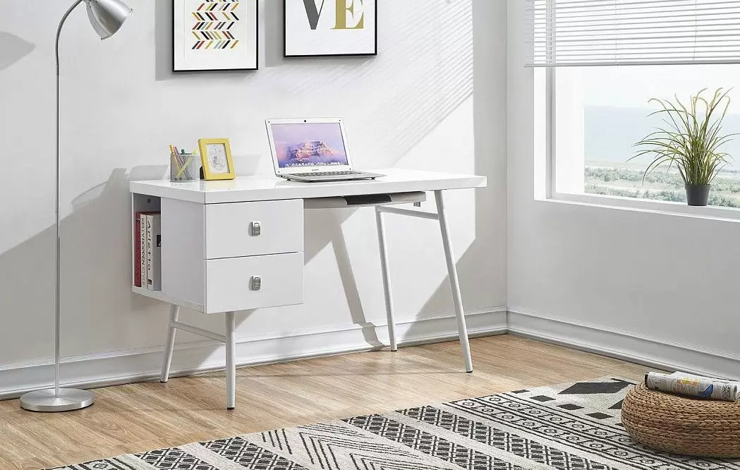 Стол письменный Academia, белый