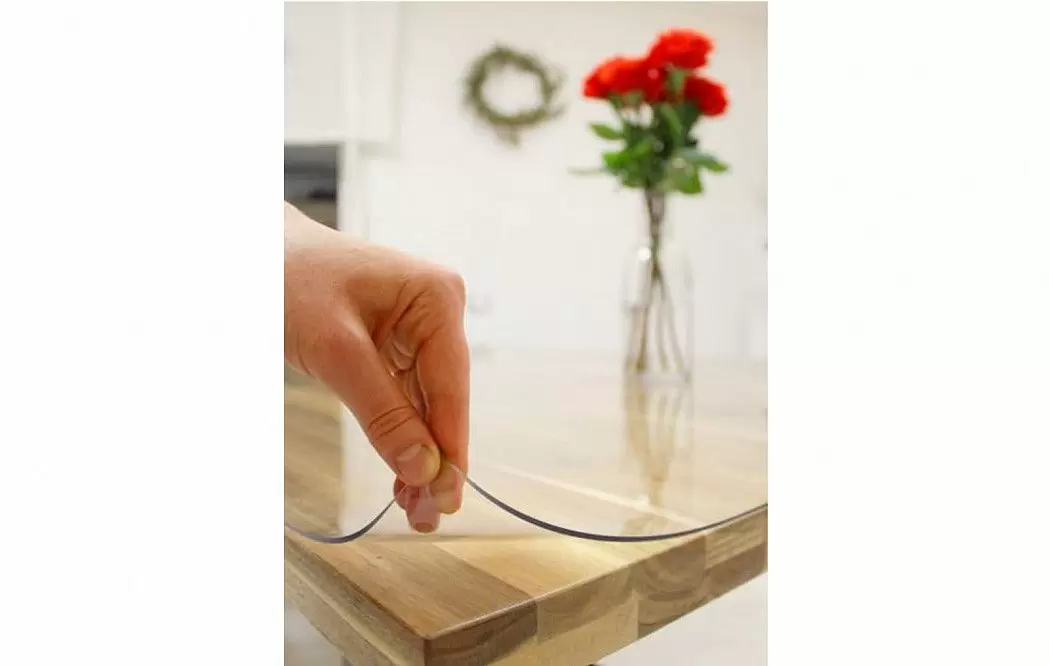 Защитное покрытие "Гибкое стекло" 120*80 см, толщина 1,5 мм