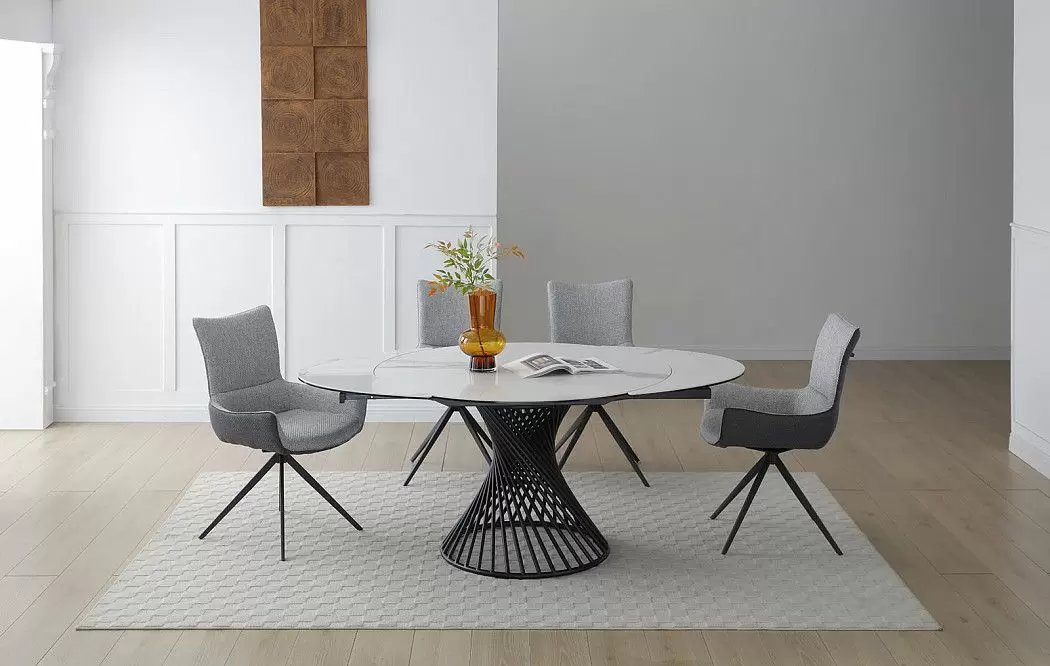 Стол Tornado + 4 кресла Jess