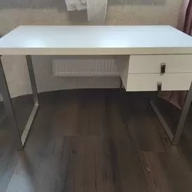 Стол письменный James, белый