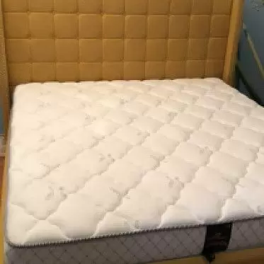 Кровать Vivien 180 желтый IMG-20221130-WA0077