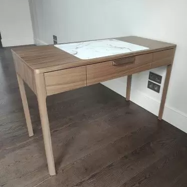 Стол письменный Stanford, орех/мрамор