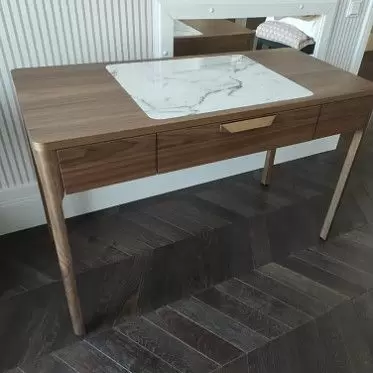 Стол письменный Stanford, орех/мрамор