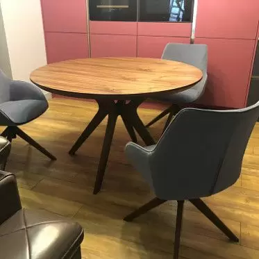 Стол Clark, орех