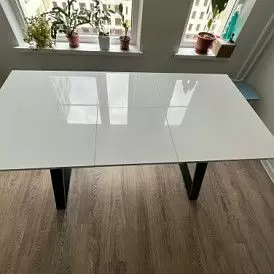 Стол раскладной Dakota 140-180, белый/черный