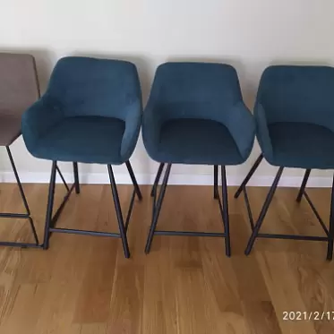 Стул полубарный Edwin, графитово-синий/черный image.png