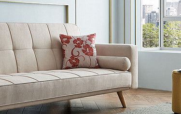 Подушка Red Flowers